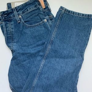 Everlane Curvy 90s cheeky straight leg jeans